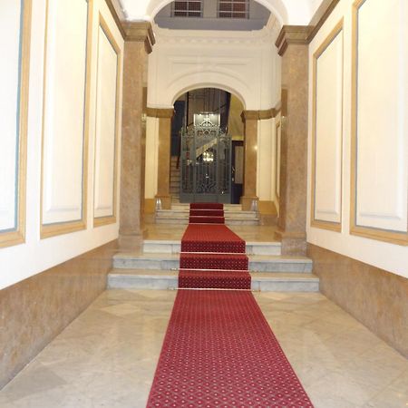 Hostal Sant Carlo Barcelona Exteriör bild